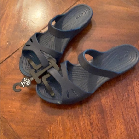 Crocs - Picture 6 of 6